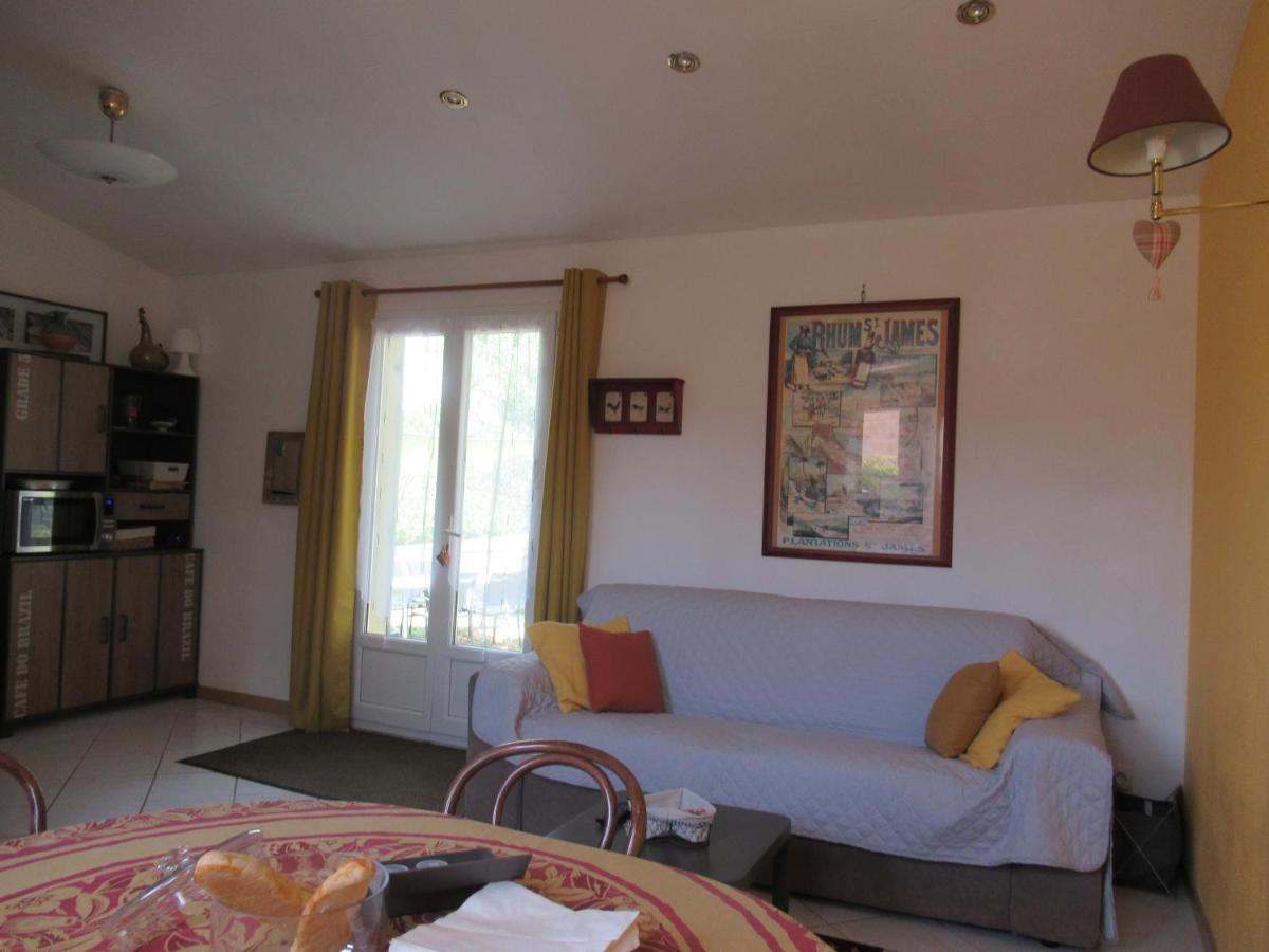 Villa Le Cabanon Des Hirondelles Villecroze Esterno foto