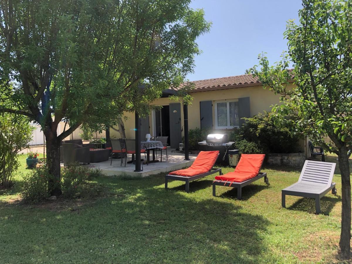 Villa Le Cabanon Des Hirondelles Villecroze Esterno foto